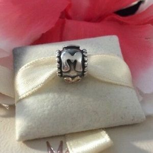 Pandora MOM charm
